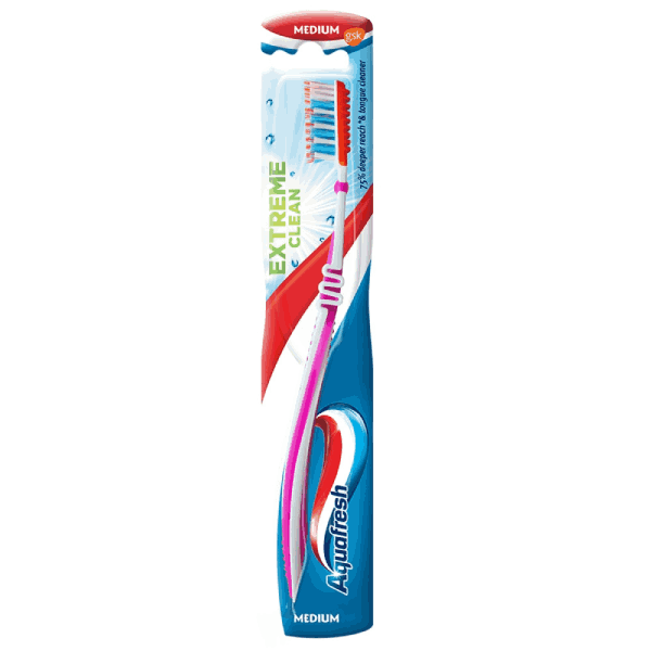 Четка за зъби Aquafresh extreme clean medium 2бр.