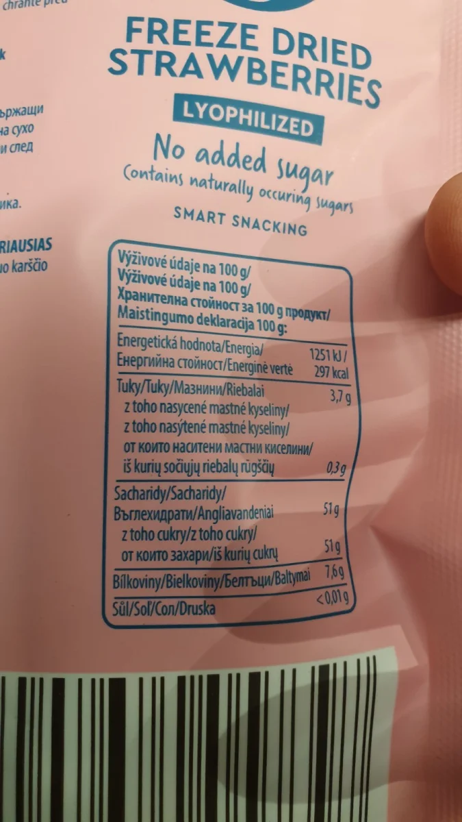 Freeze Dried Strawberries - nice bites