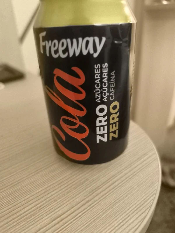 Кола без захар и без кофеин - Freeway