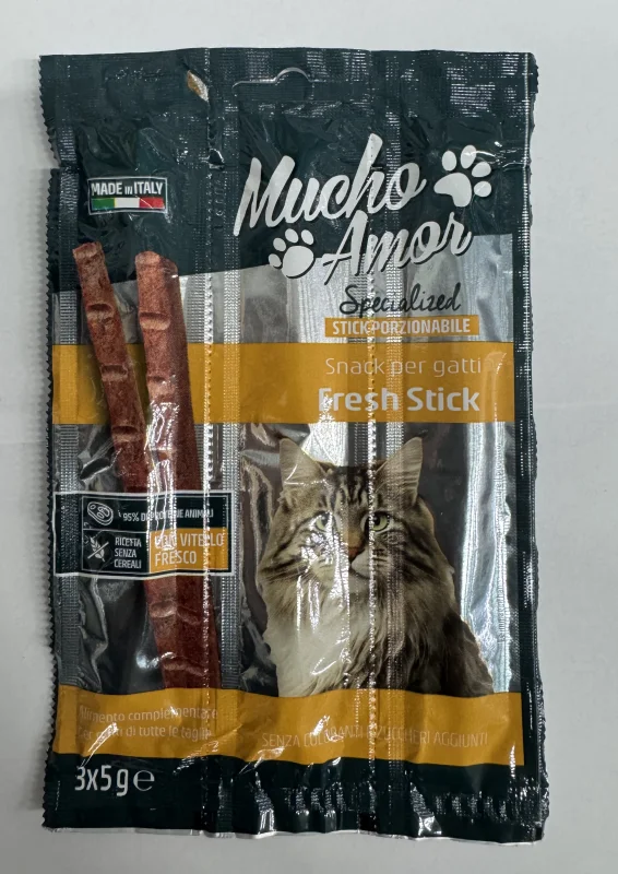 Закуска/пръчки за котки Mucho Amor Fresh Sticks Vitello 15 г