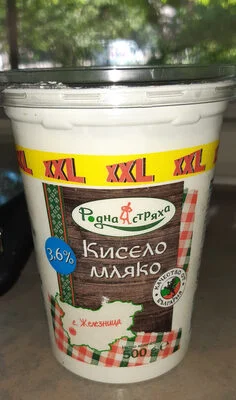 Кисело мляко 3.6%