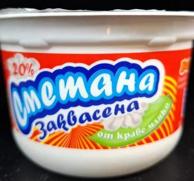 Заквасена сметана 20% 0074