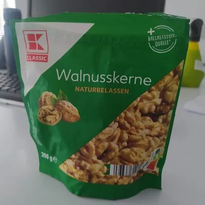 Орехи / Walnuts