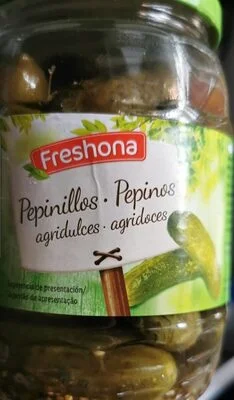Големи кисели краставички / Large Sweet and Sour Pickles