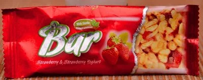 Бар с ягоди и ягодов йогурт / Strawberry & Strawberry Yoghurt Bar