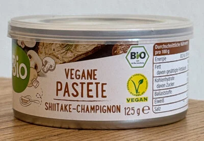 Веганска пастетна намазка с шийтаке и гъби / Vegan Spread with Shiitake and Mushrooms