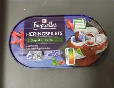 Филе от херинга с крем от паприка / Herring Fillet with Paprika Cream
