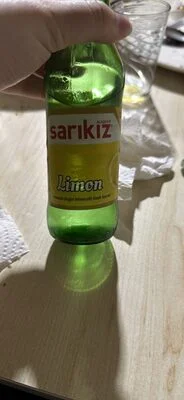 Газирана напитка с лимонов аромат и естествена минерална вода - sarıkız