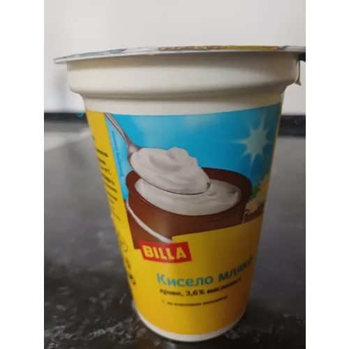 Кисело мляко краве 3.6% - Billa
